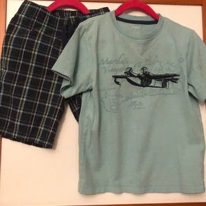 Gymboree Shirt & short boys size 5
